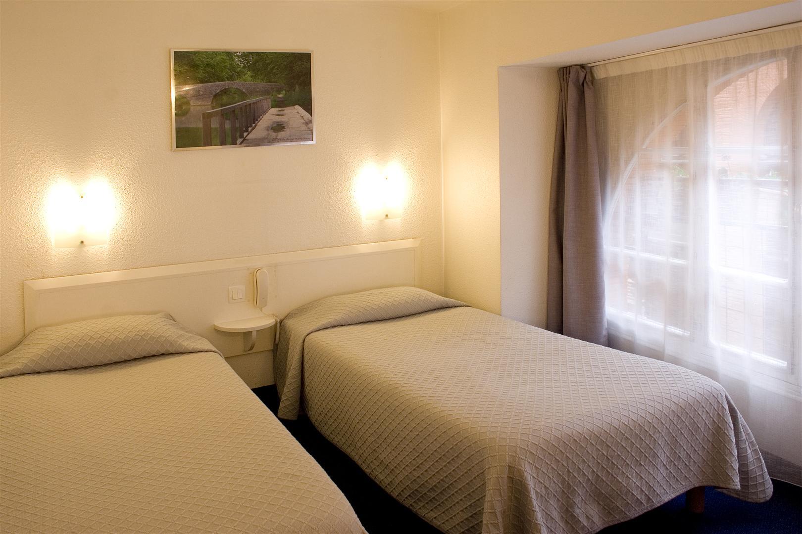 Hotel Ours Blanc - Centre Toulouse Exteriör bild